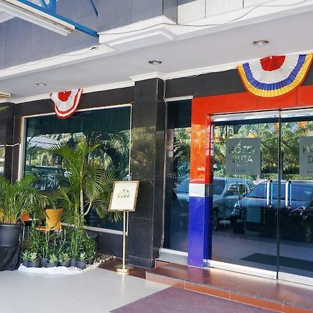 Hotel Duta Palembang Eksteriør billede
