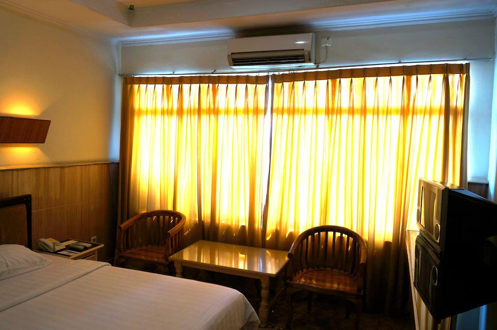 Hotel Duta Palembang Værelse billede